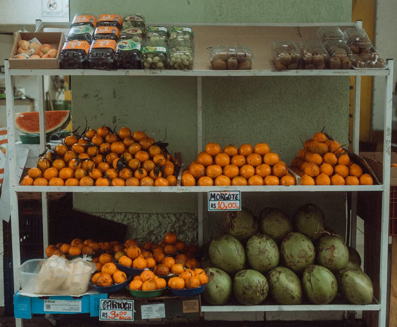 Frutas Tropicais (kg)